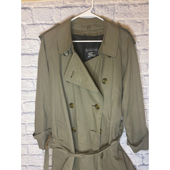 Burberry Trench Coat with wool lining - Picture 7 of 16